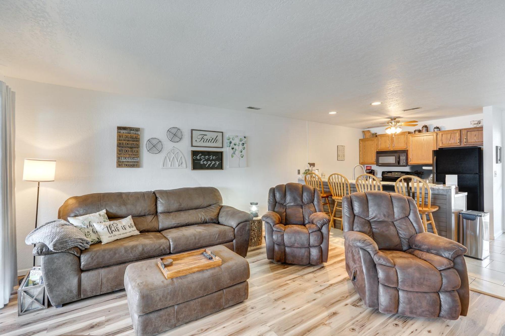 Modern Condo With Screened Balcony And Views! Osage Beach Eksteriør bilde