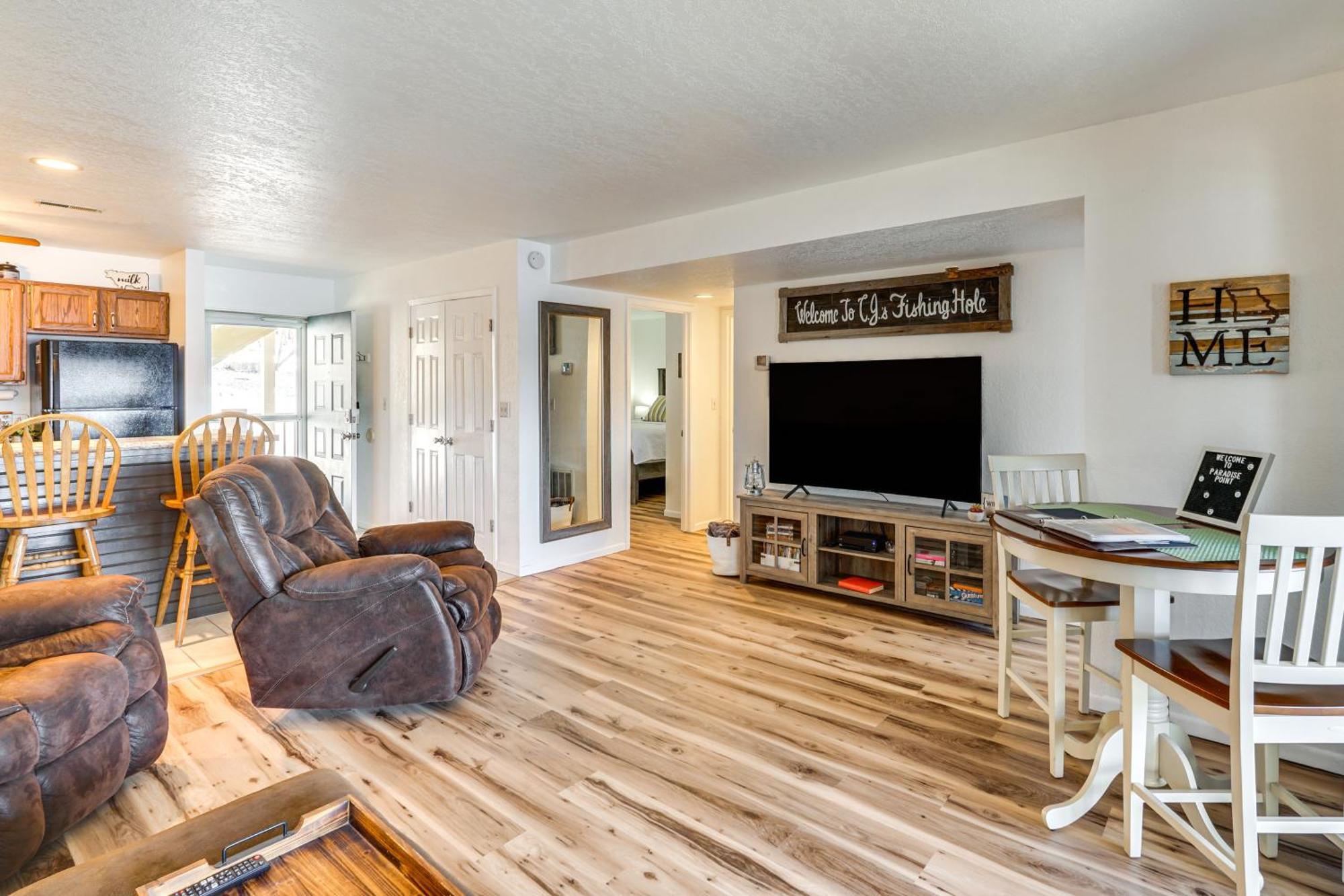 Modern Condo With Screened Balcony And Views! Osage Beach Eksteriør bilde